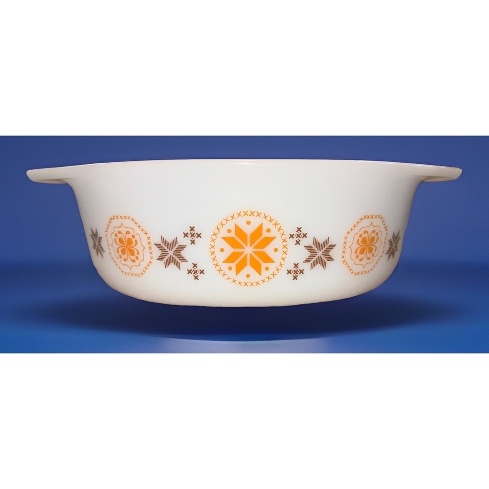 PYREX Casserole 043 MCM 1-1/2 Qt TOWN & COUNTRY Orange Brown Snowflakes Flowers